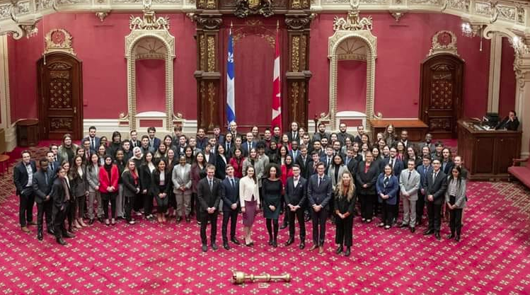 Vivien Bovard et Pietro Laurent Signò au Parlement Jeunesse du Québec