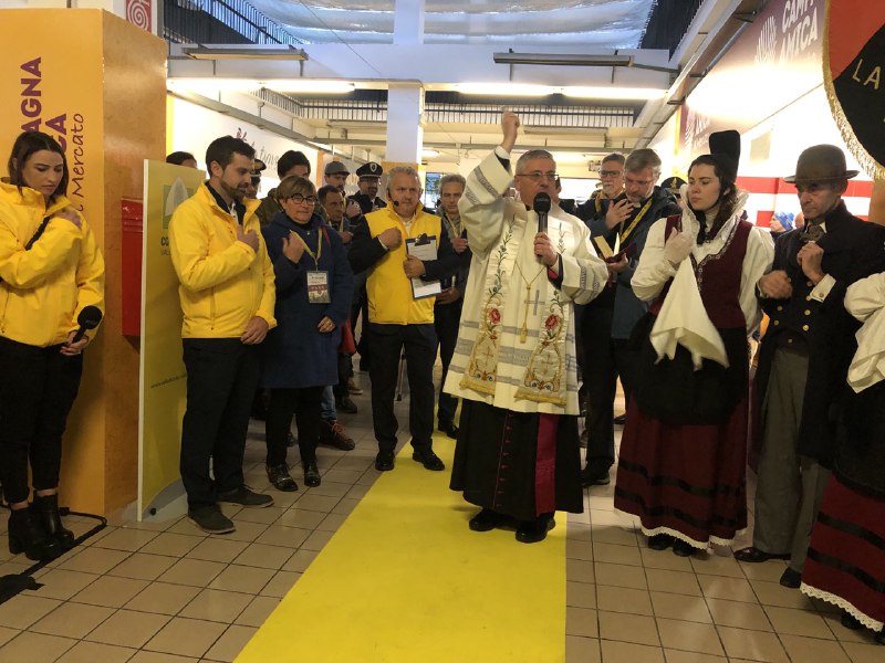 L'inaugurazione di Campagna amica nel Mercato coperto di Aosta il 18 novembre 2022