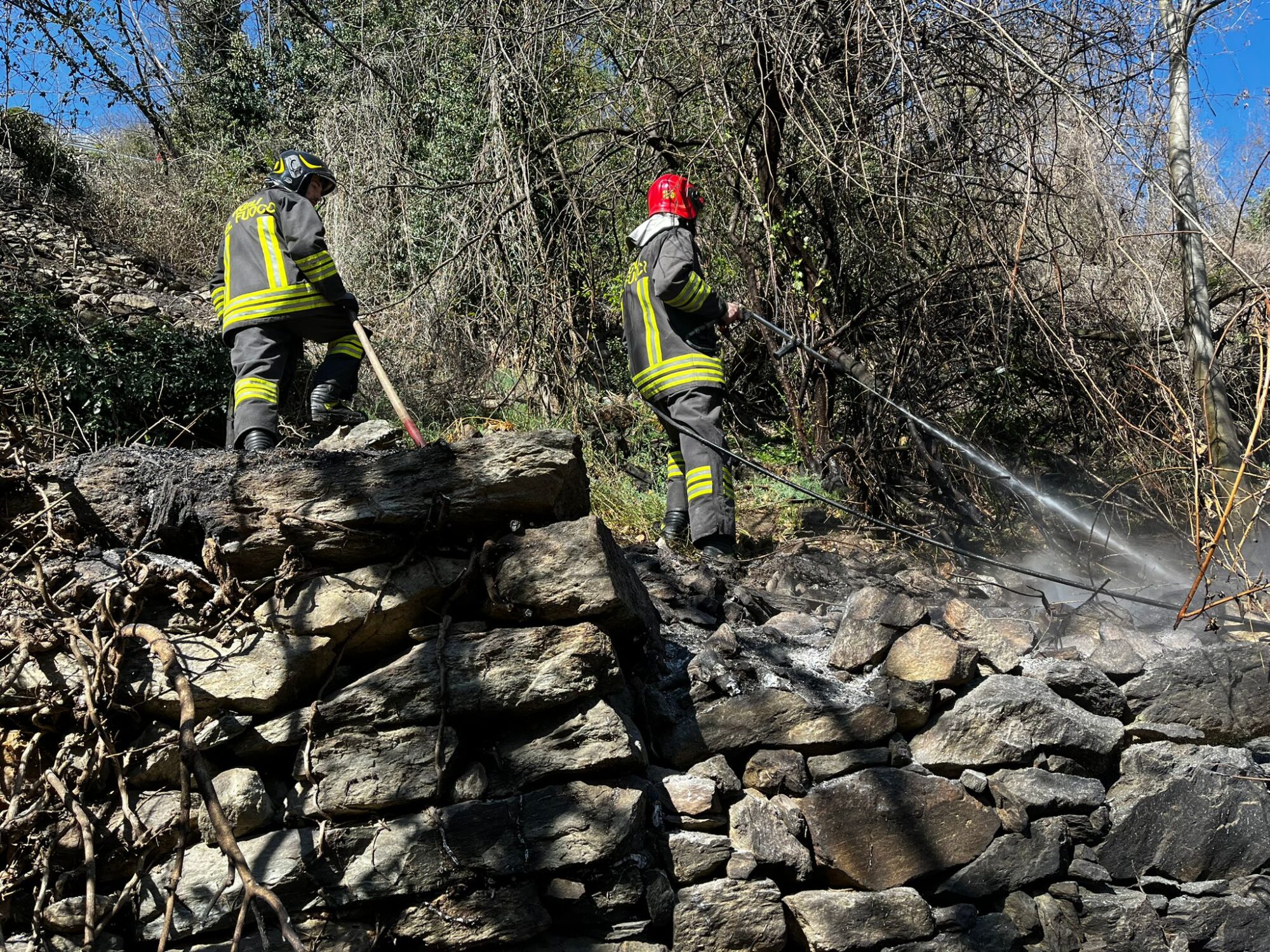 Un altro incendio a Pont-Saint-Martin