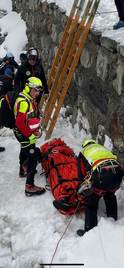 20230329-cervinia-incidente-motoslitta