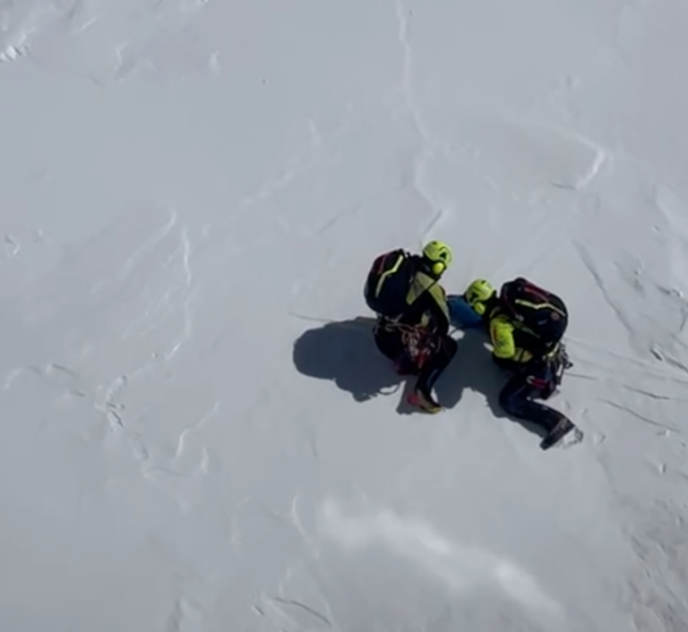 Bionaz: scialpinista salvato dal Sav