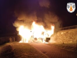 In fiamme uno chalet a Gressan