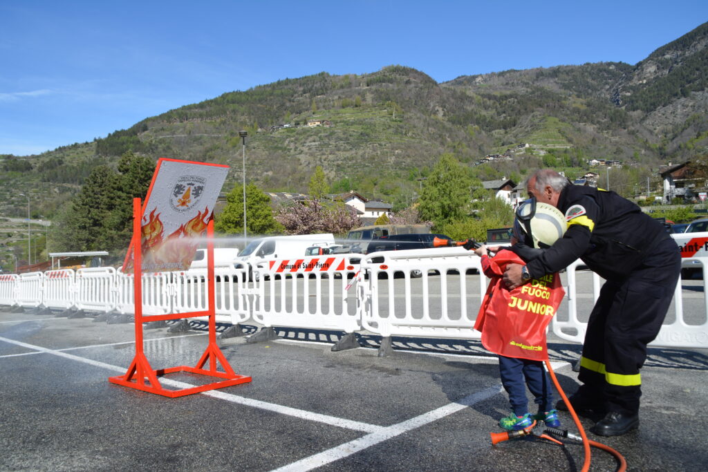 Vigile de fuoco Junior a Saint-Pierre