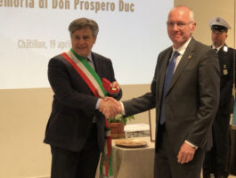 Al Comune di Châtillon la medaglia d\'oro al merito civile in ricordo di Prosper Duc