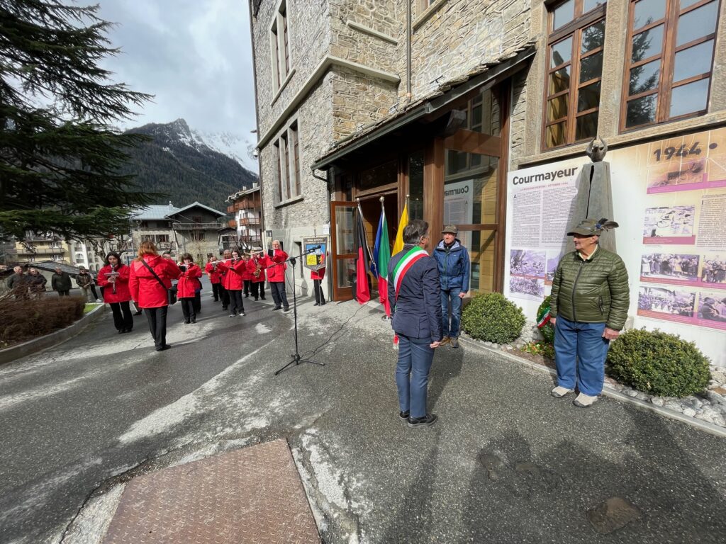2023-valle-daosta-courmayeur-festa-liberazione
