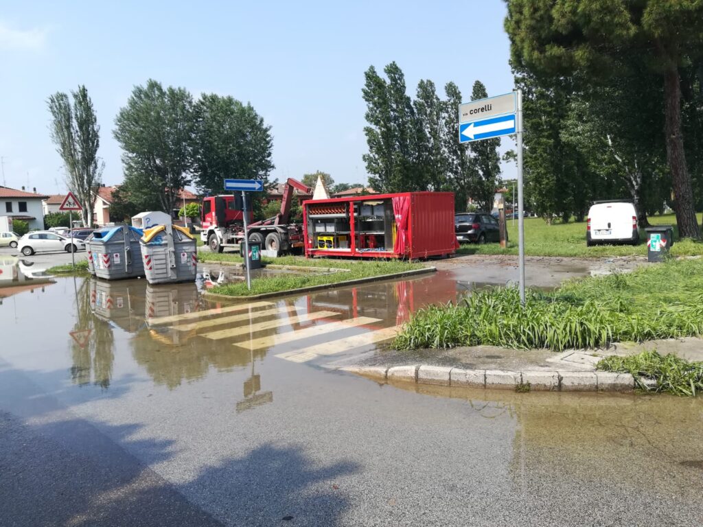 Emilia Romagna vigili del fuoco protezione civile alluvione