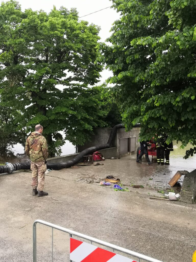 Emilia Romagna vigili del fuoco protezione civile alluvione