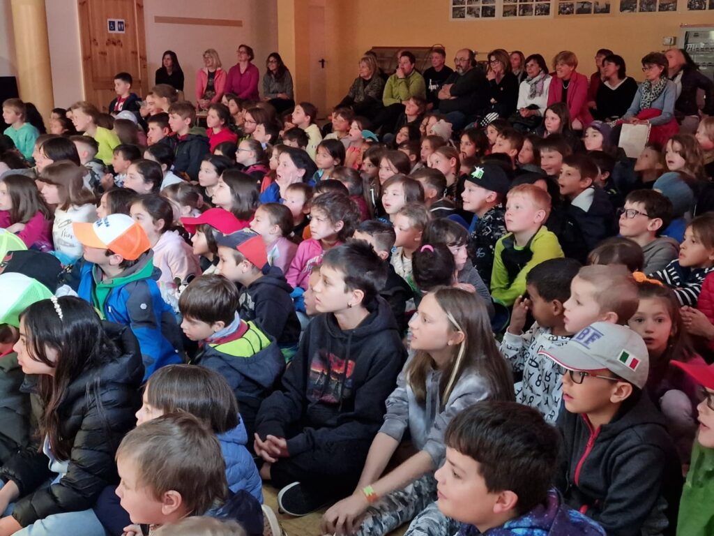 Bimbi Ad Appuntamento Finale
