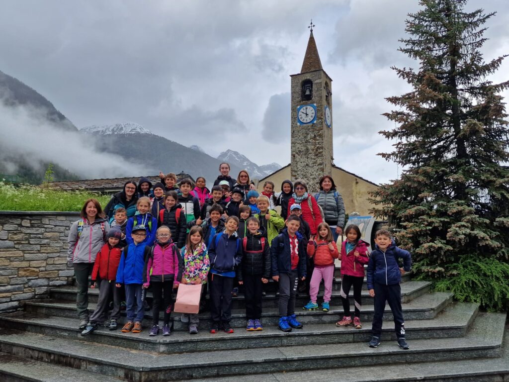 Foto Gruppo Scuola Primaria Brusson