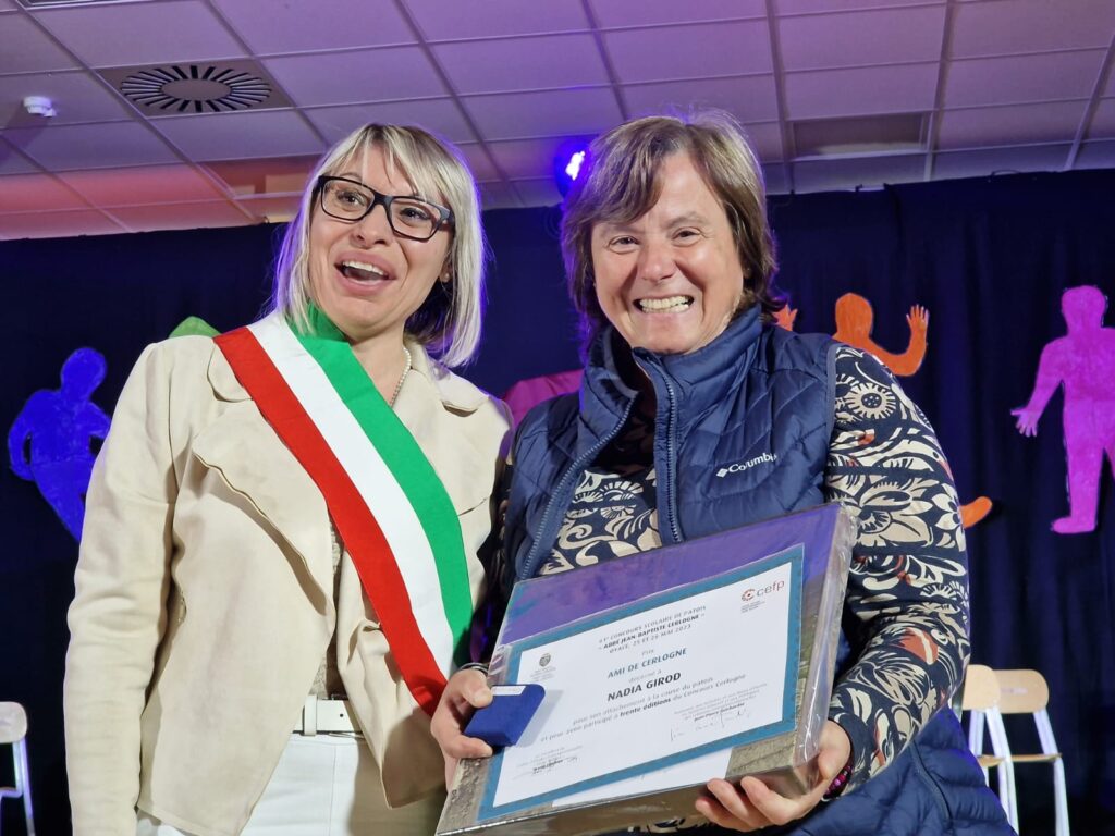Nadia Girod 30 Anni Di Concours Cerlogne Con Il Sindaco Di Oyace Stefania Clos