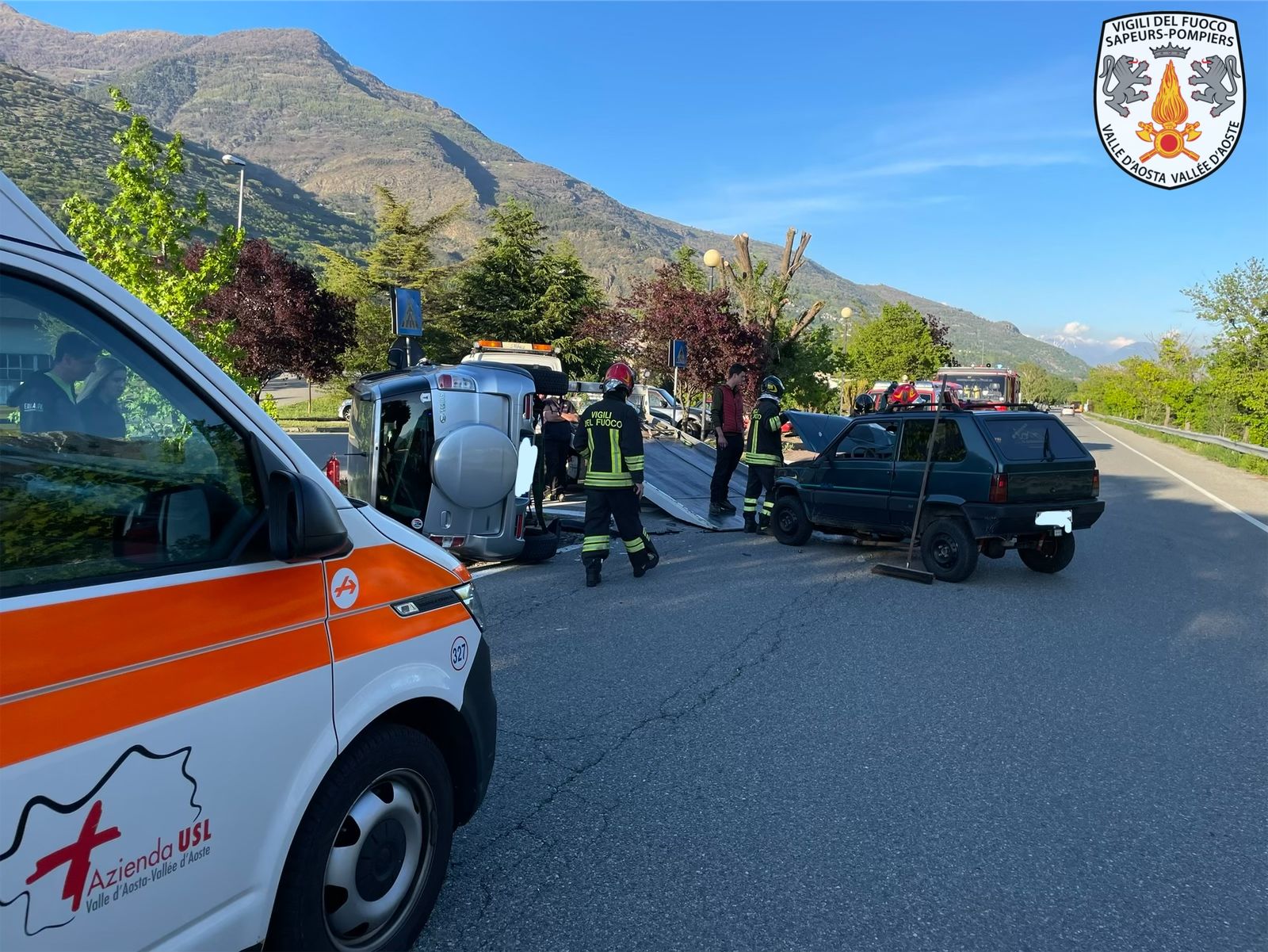Scontro fra due auto a Quart
