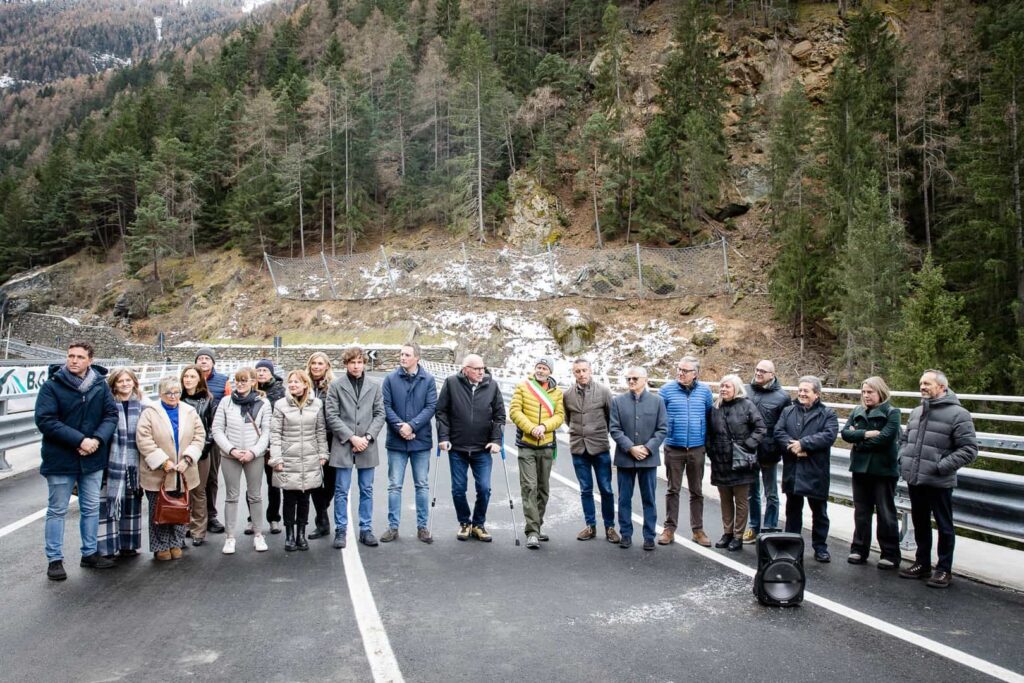 Inaugurazione del Ponte di Chevril sulla S.R. 47 di Cogne