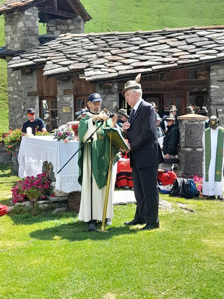 20230701-valle-daosta-cervinia-breuil-commemorazione-battaglione-monte-cervino-alpini