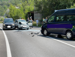 Montjovet: incidente stradale blocca la circolazione