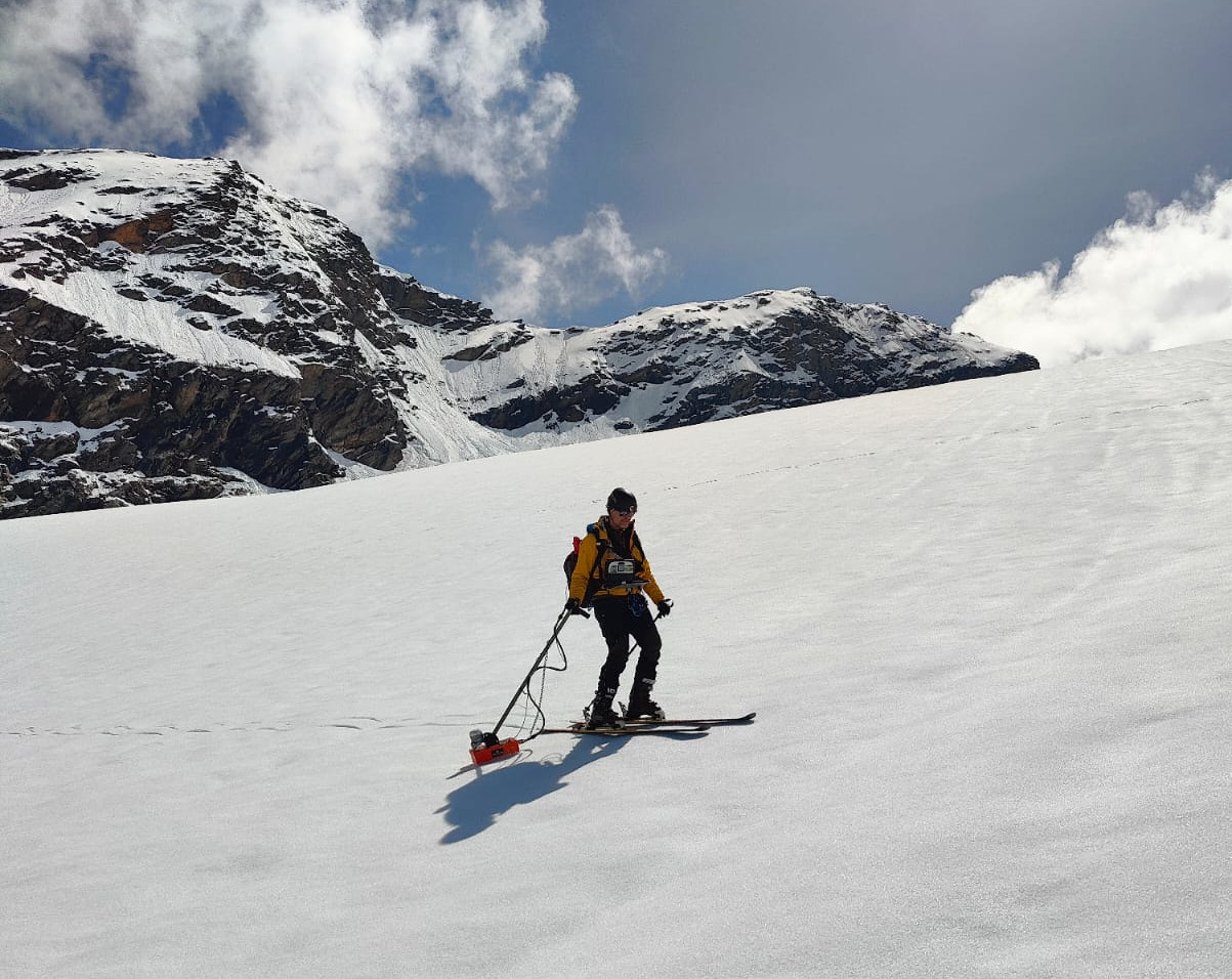 Rilievi glaciologici in Valle d\'Aosta 2025