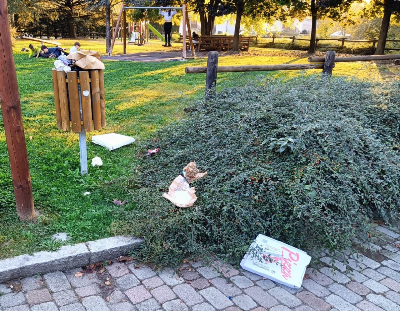 Quart: inciviltà ai giardinetti di Villefranche