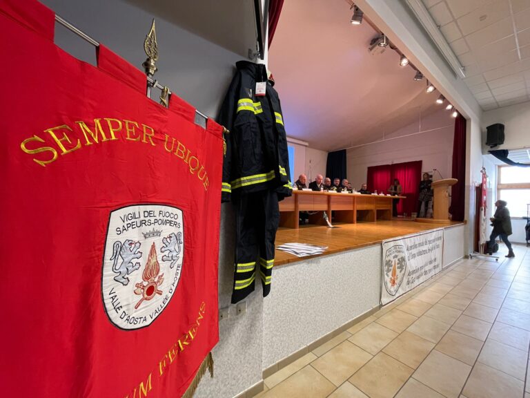 Assemblea 2024 del personale volontario del Corpo valdostano dei vigili del fuoco