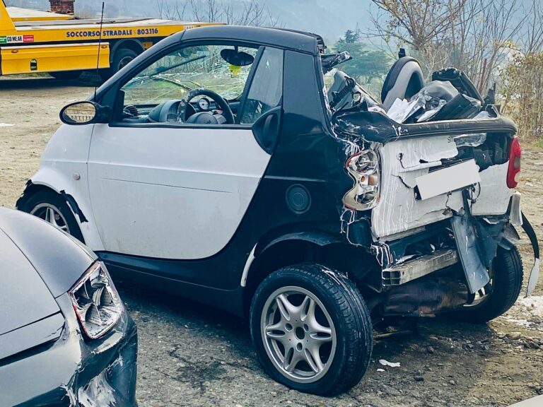Incidente stradale in autostrada a Nus