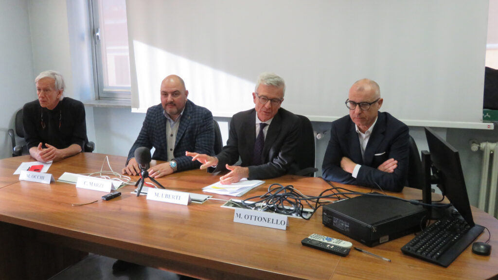 conferenza presentazione nuovo direttore sanitario azienda usl valle d'aosta marco occhi carlo marzi massimo uberti marco ottonello