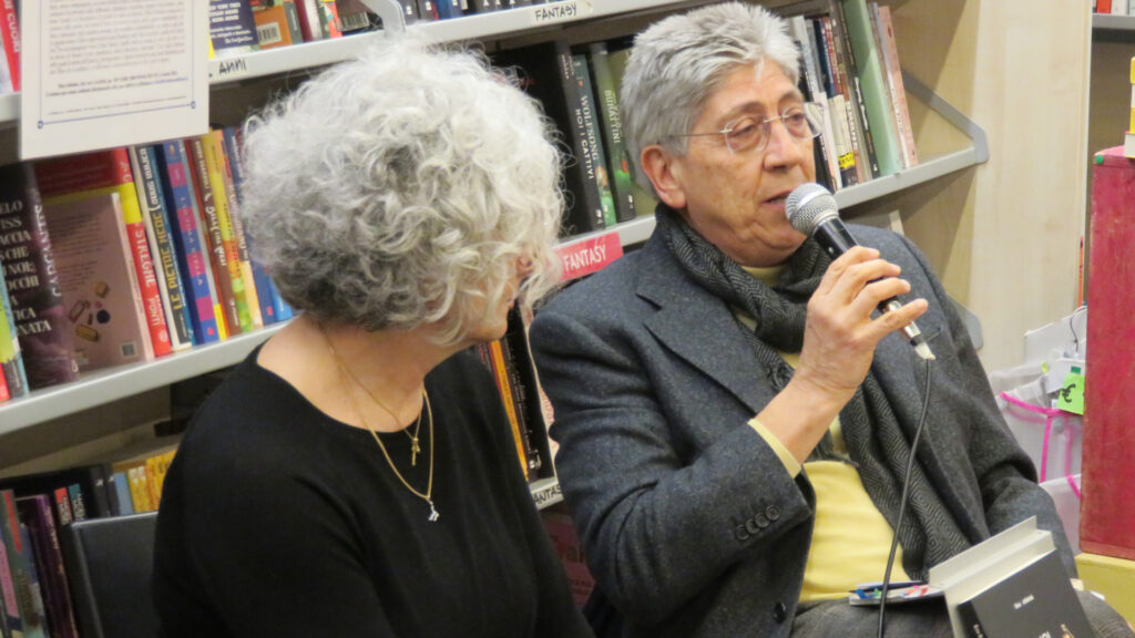 Antonia Bassignana e Maurizio Schininà durante la presentazione del volume 'Noi, voci invisibili'