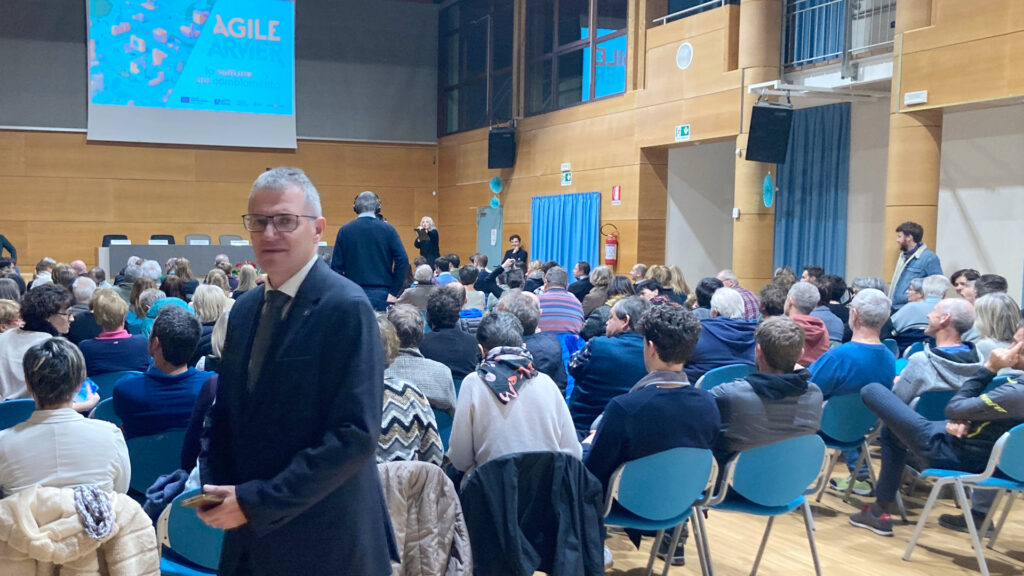 Mauro Lucianaz alla presentazione del Progetto Agile Arvier