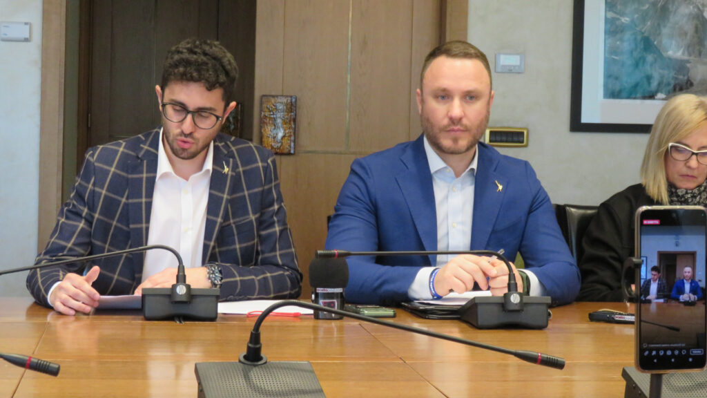 Erik Lavy ed il capogruppo della Lega in Consiglio Valle Andrea Manfrin