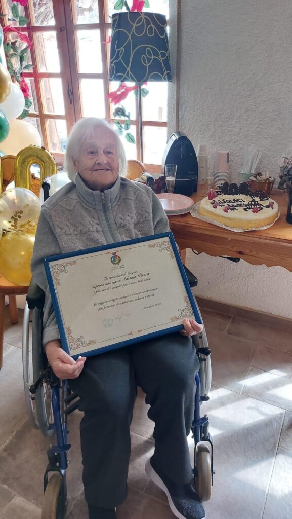 Adelina Gérard per i suoi 100 anni.