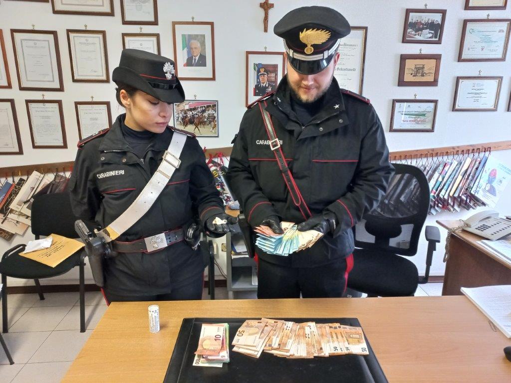 Carabinieri stoppano spaccio di cocaina del valore di 100mila euro mensili