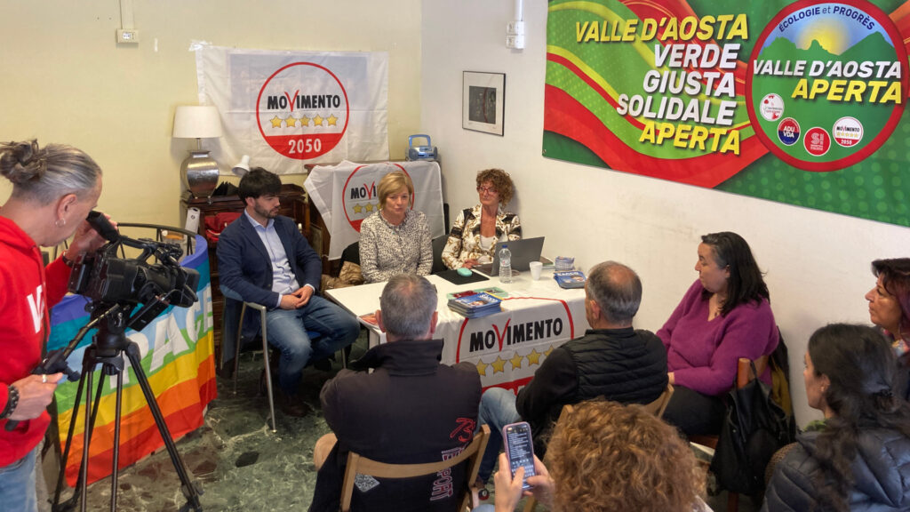 Un momento della presentazione dei due candidati alle elezioni europee del Movimento 5 Stelle