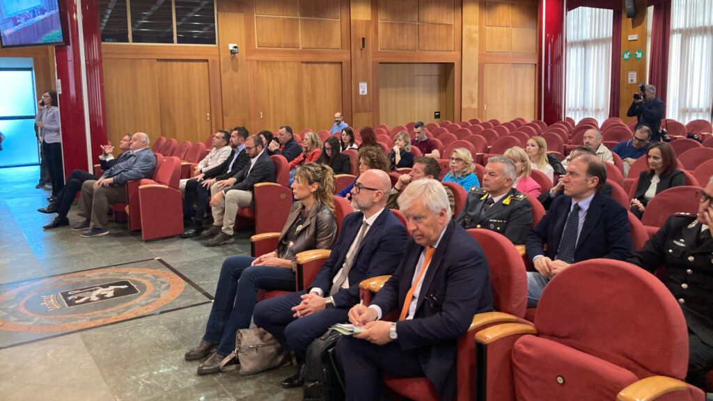 Il pubblico presente al seminario su 'La prevenzione delle infiltrazioni mafiose e la gestione del rischio corruzione nell'Ente locale'