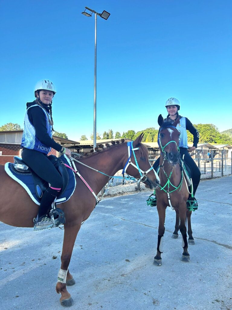 Da sx Lisa Rocher e Amelie Garin