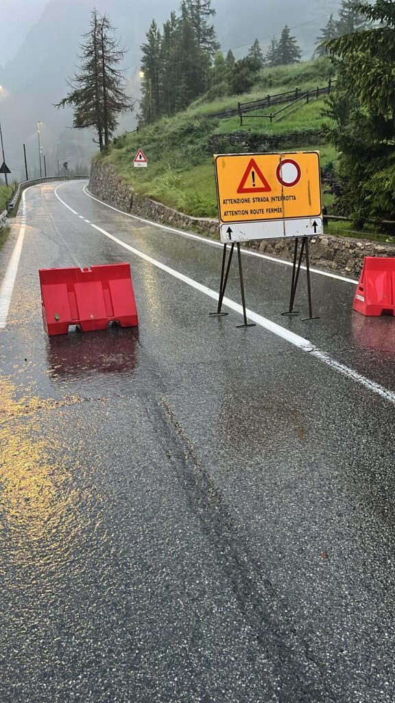 chiusura strada regionale 47 cogne