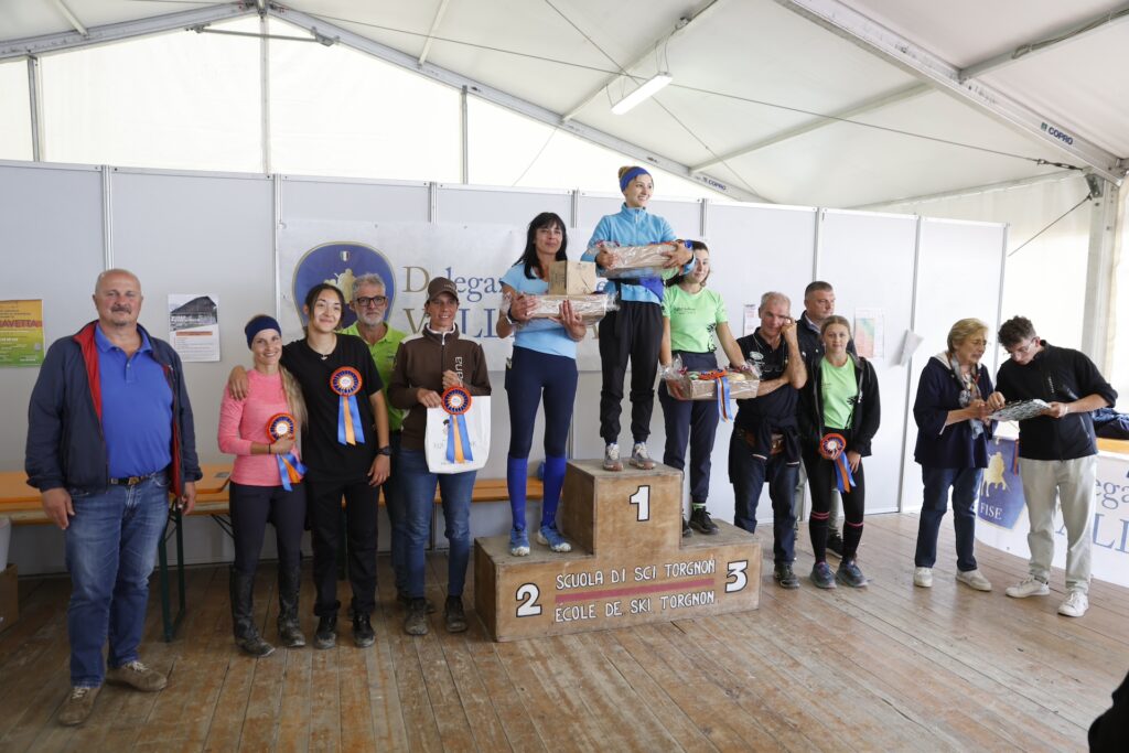 Equitazione Torgnon Endurance 2024 Podio Debuttanti Podio Cen B