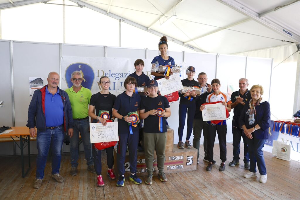 Equitazione Torgnon Endurance 2024 Podio Debuttanti