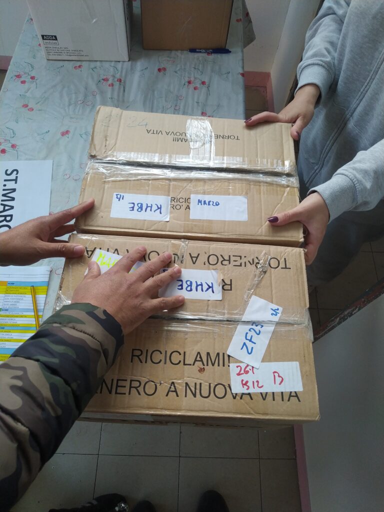 La Consegna Dei Pacchi