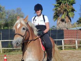 Equitazione: medaglia di bronzo per Alice Vallet