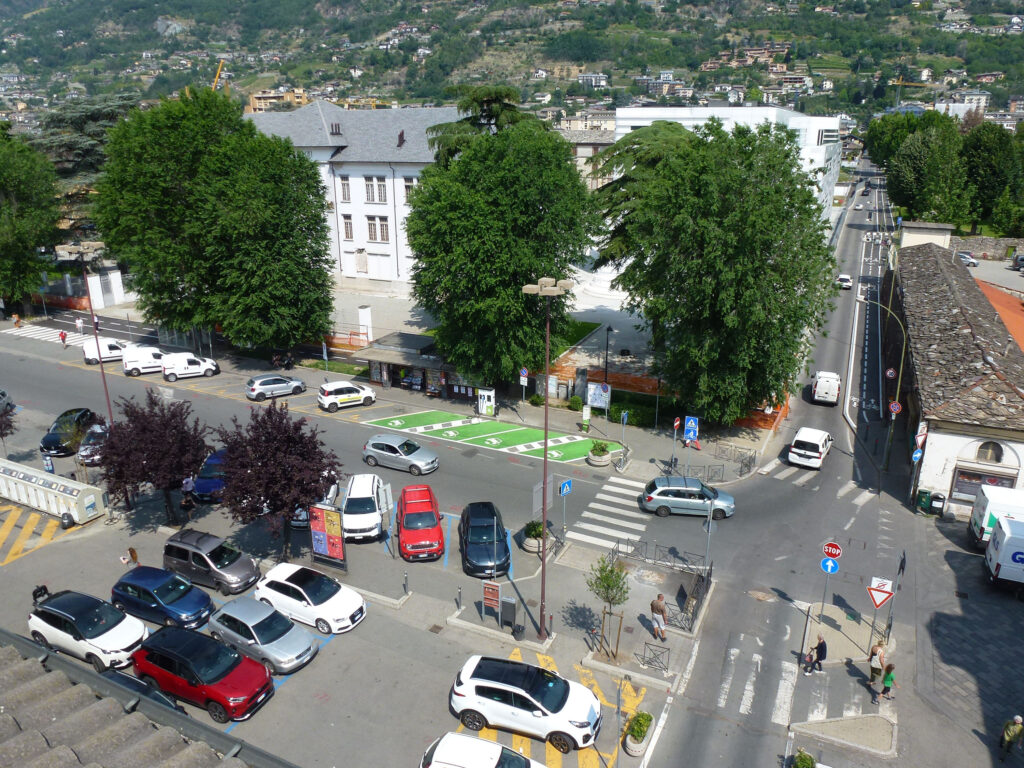 Vista odierna da sud delle aree limitrofe alla nuova sede dell’Università della Valle d’Aosta