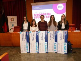 Borse di studio a cinque studentesse Stem