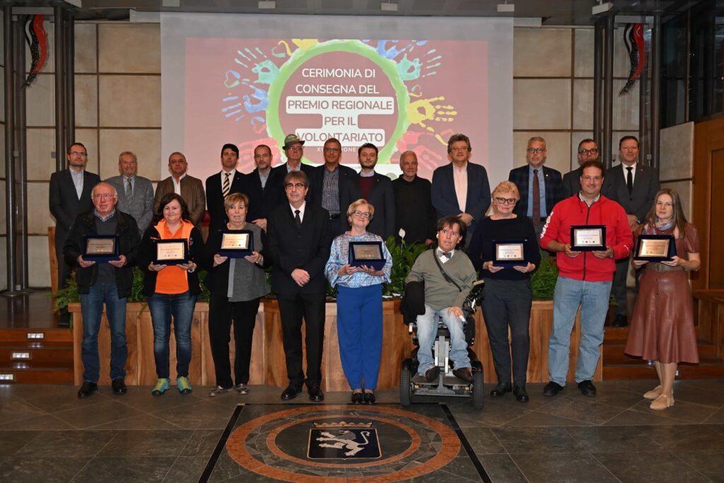 Premio regionale per il Volontariato 2024 foto di gruppo