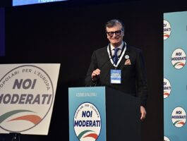 Orlando Navarra al congresso di Noi Moderati