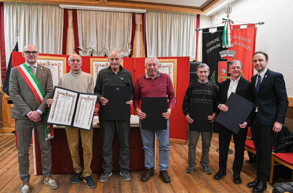 Anziani amministratori a Charvensod
