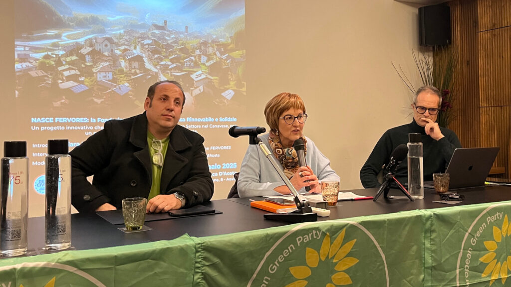 Marco Bonatto Marchello, presidente della Cers Fervores, Chiara Minelli, consigliera regionale di Rete Civica e Massimiliano Kratter, portavoce di Europa Verde Valle d'Aosta