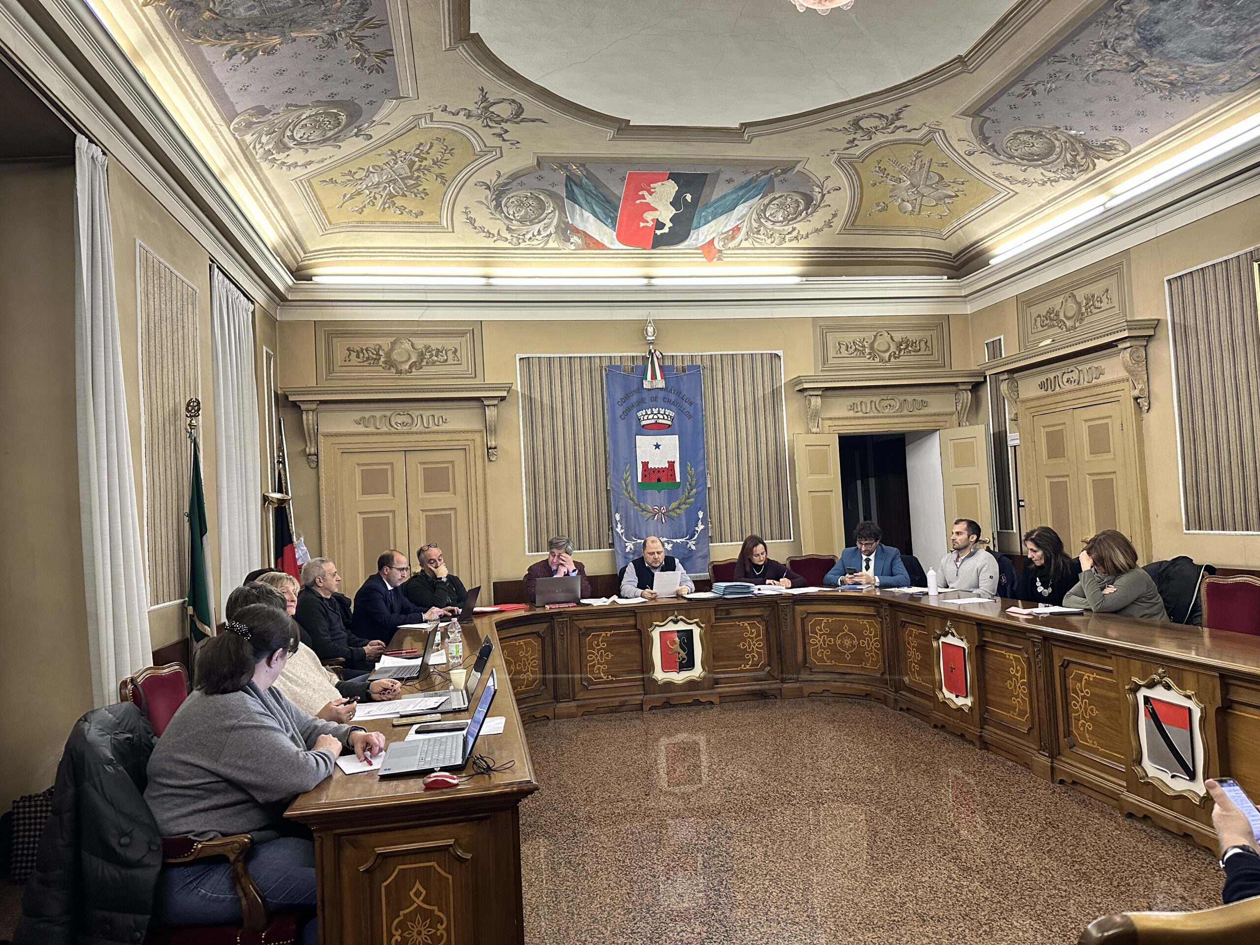 Consiglio comunale a Châtillon l\'11 febbraio 2025
