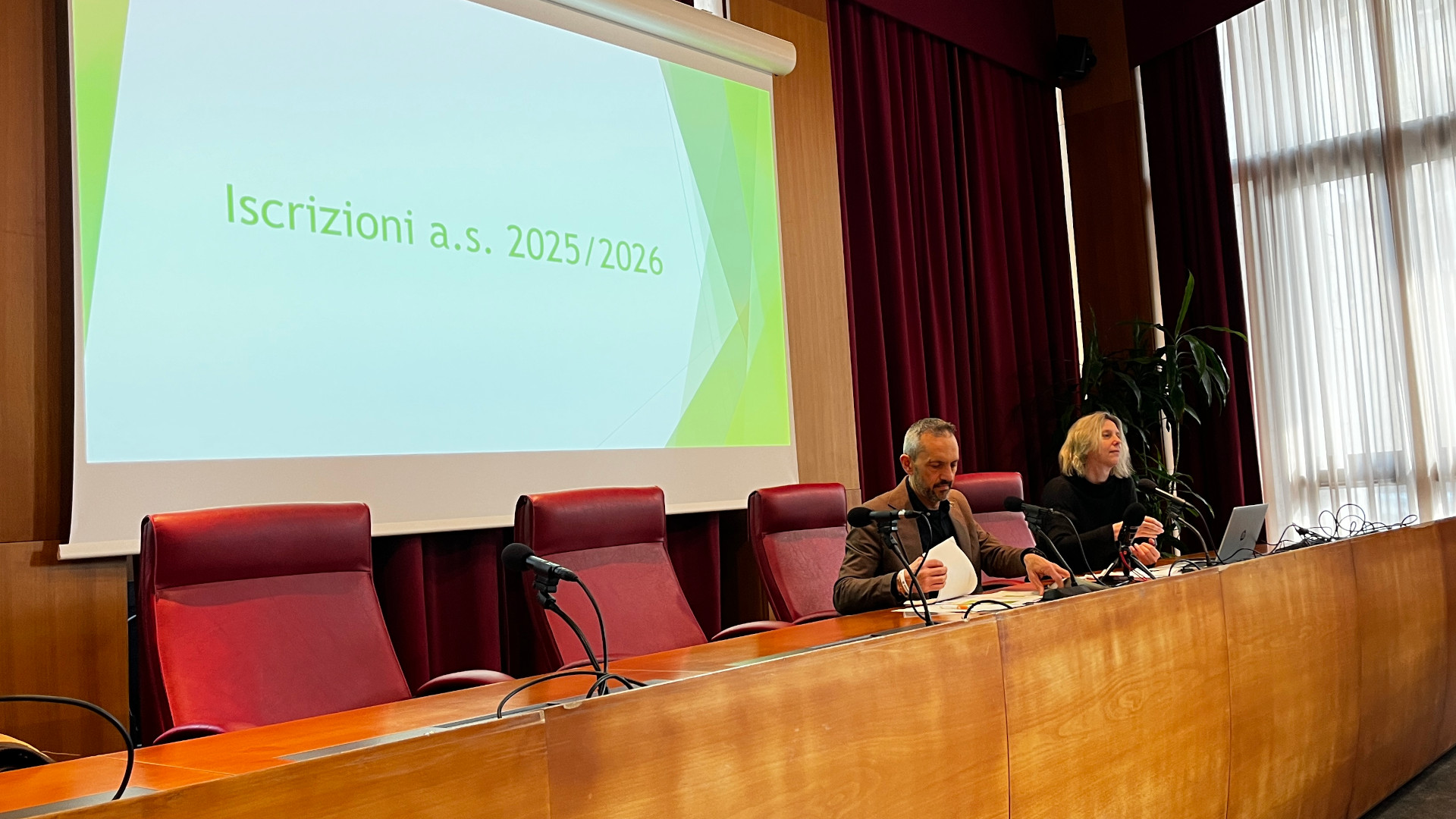 Le iscrizioni a scuola per il 2025/26