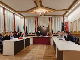 Consiglio comunale a Charvensod il 20 febbraio 2025