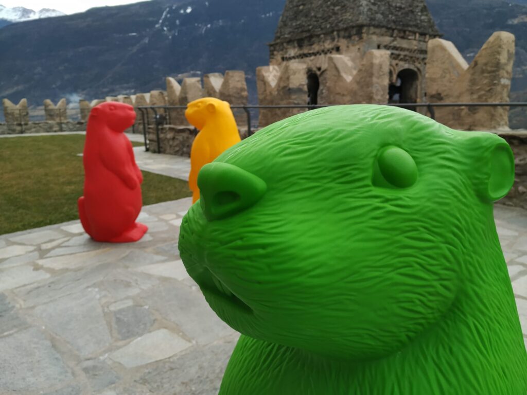 marmotta lyskamm castello saint-pierre cracking art