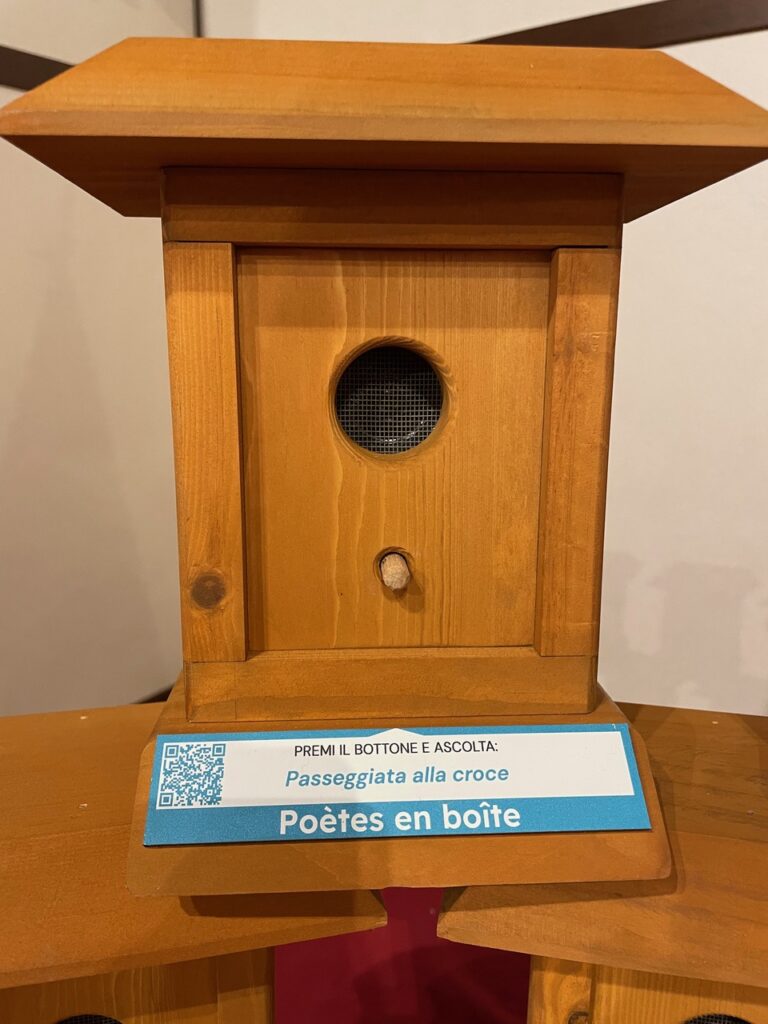 3 Poeti In Scatola Poètes En Boîte A Oyace