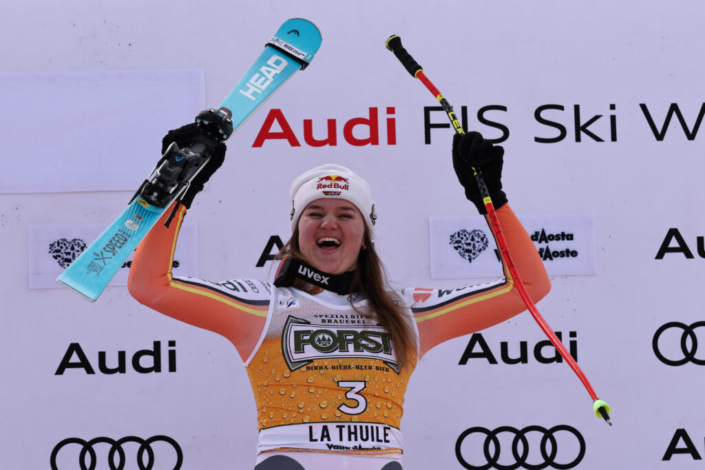 2024/2025. Emma Aicher (GER)