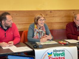 Rete civica: si affidi la produzione idroelettrica a una Cva in house