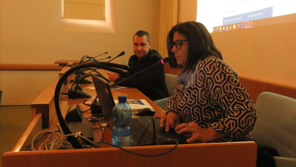 Alberto Lacchia e Katja Foletto durante la presentazione dello studio sullo smart working